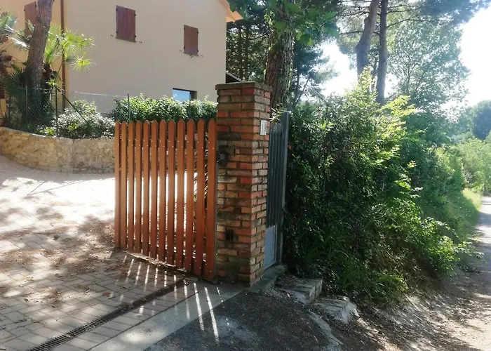 Monte Illuminato Villa