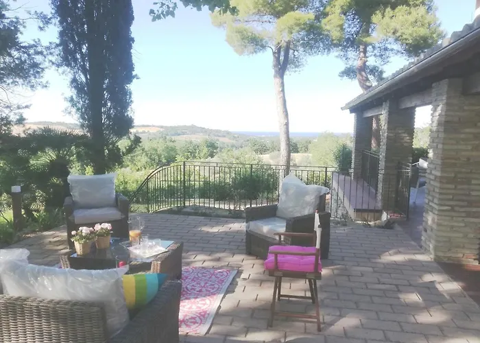 Monte Illuminato Villa *