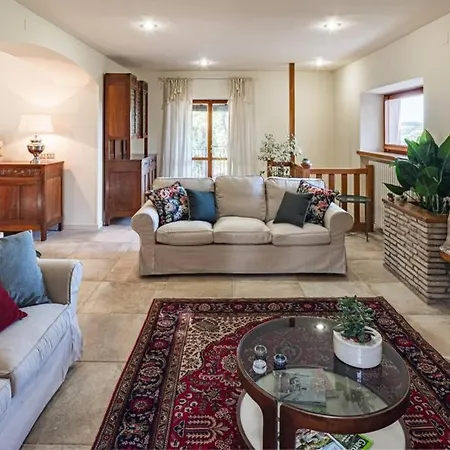 Monte Illuminato Villa